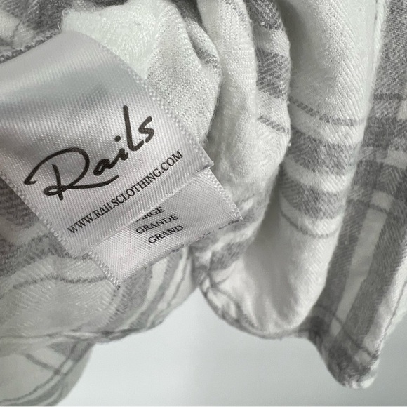 Rails Allison Silver Plaid Shirt‎ Size Large - Picture 9 of 16